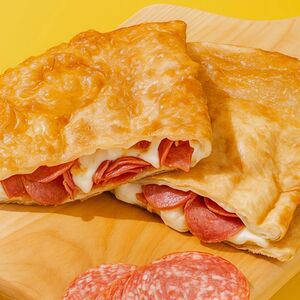 Чебурек пеперони 