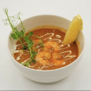 Суп чечевичный с креветками