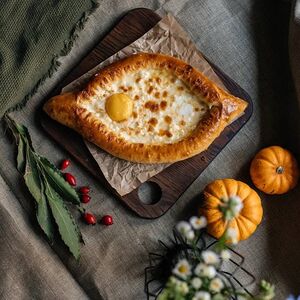 Хачапури по-аджарски