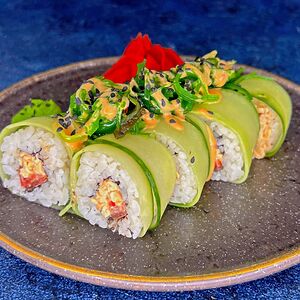 Ролл Летний с чукой (веган, без глютена)