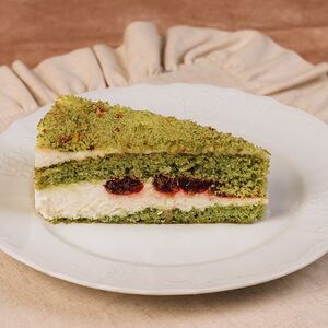 Гринч с малиной и шпинатом