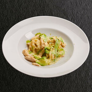 Тальятелле с курицей и цукини