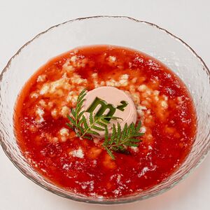Кукурузная каша с клубничным сливочным маслом 