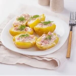 Картошка, начиненная ветчиной и сыром