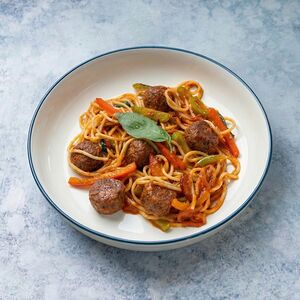 Спагетти с митболами 