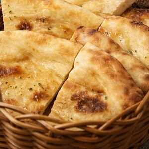 Лепешки фирменные с травами