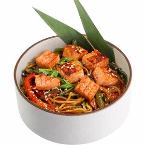 Wok с лососем 