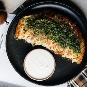 Большой хрустящий драник со свининой