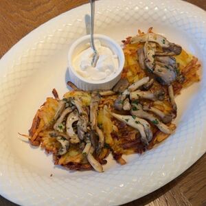 Драники с вешенками