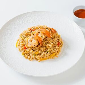 Рис вок с креветками и овощами