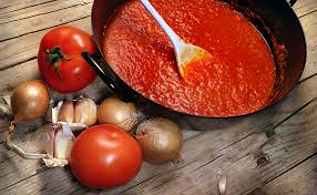 Красный пицца соус