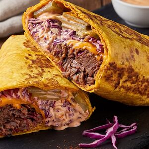 Энчилладос с копченой курицей BBQ