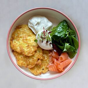Картофельные драники с форелью