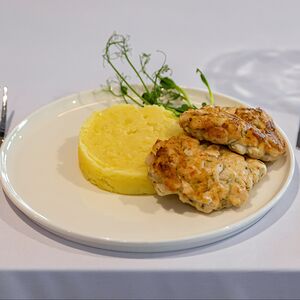 Рубленая котлетка с пюрешкой 