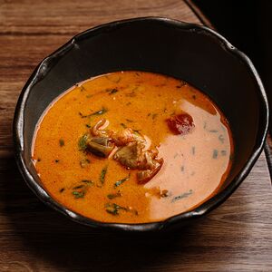 Том ям с раками