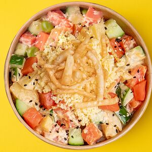 Боул ананас-лосось