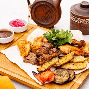 Тарелка шашлыков