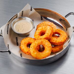 Сырные пончики 