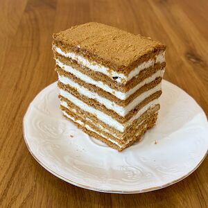 Торт Медовик классический 