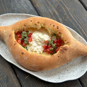 Хачапури со страчателлой 