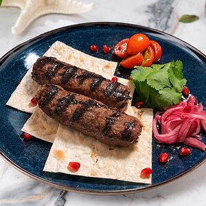 Люля-кебаб из барашка и мраморной
говядины