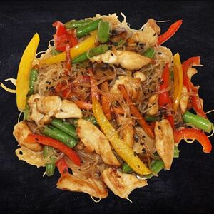 Фунчоза с курицей