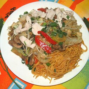 Вок Га с курицей 