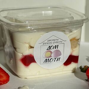 Клубничный пломбир
