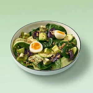 Зелёный салат с заправкой из трех видов цитрусовых
