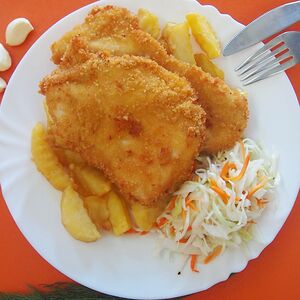 Курица в кляре с гарниром