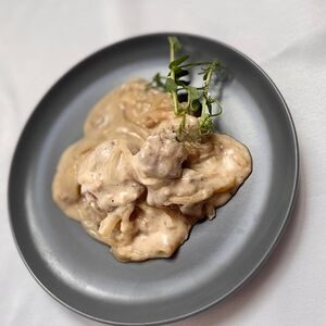 Печень в сметанном соусе