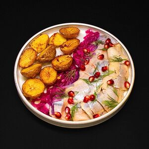Бочковая сельдь с картофелем 