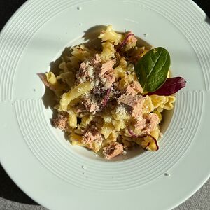 Кампанелле с тунцом и каперсами