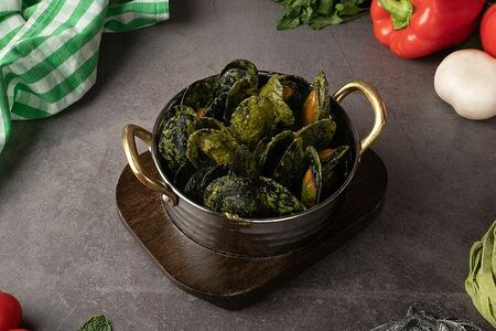 Мидии с песто