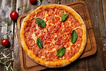 Пицца пеперони