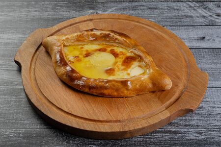 Хачапури по-аджарски