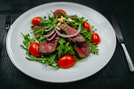 С ростбифом и рукколой