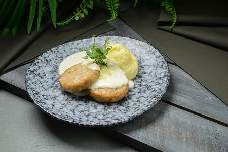 Биточки из птицы