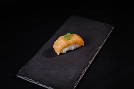 Запеченый Ролл с крабом