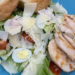 Цезарь с курицей