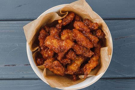 Хрустящая свинина в кисло-сладком соусе