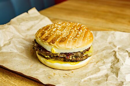 Чизбургер двойной