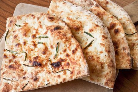 Фокачча с чесноком