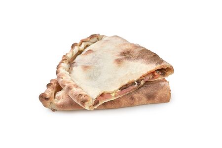 Кальцоне с ветчиной и грибами