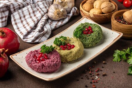 Ассорти пхали