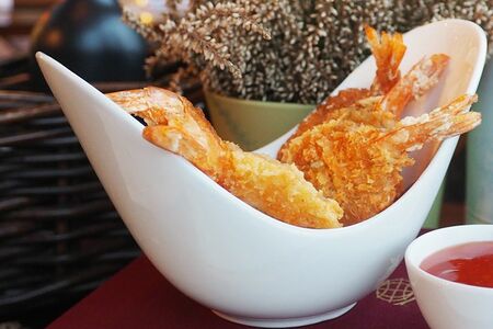 Тигровые креветки в панировке