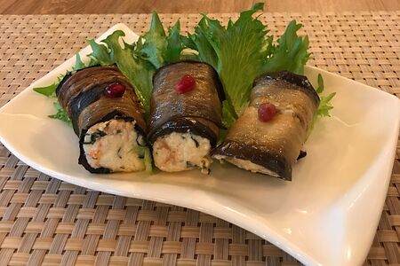 Баклажаны, фаршированные сыром