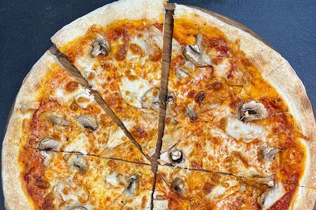 Курица и грибы