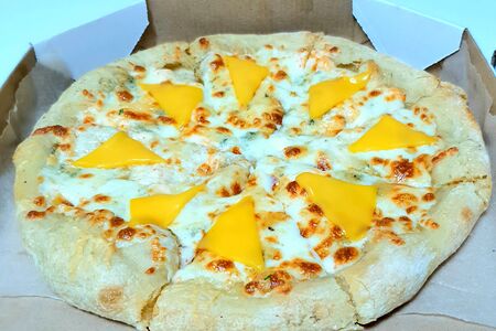 Пицца Четыре сыра