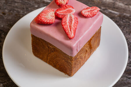 Куб клубничный